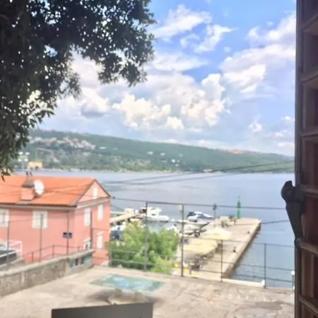 Harmony I Apartment *